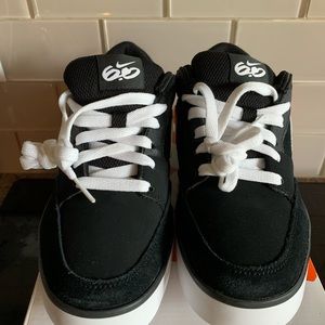 Nike Avid Jr. 6.0 Size 4.5Y/Women 6